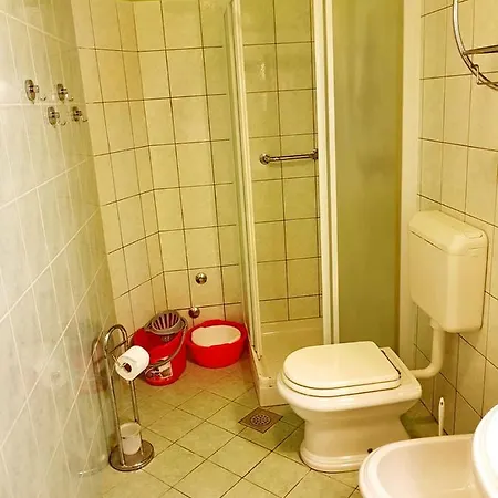 Apartment Tiabel